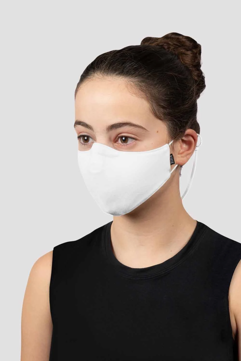 BLOCH B-Safe Childrens Lanyard Face Mask 3 BLOCH B-Safe Childrens Lanyard Face Mask